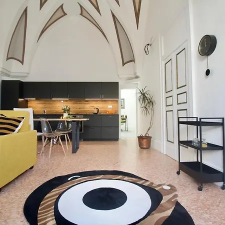 Casa Ayroldi Apartment *